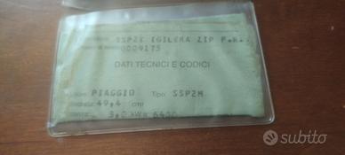 zip più libretto piccolo