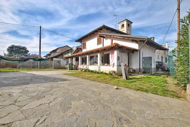 CASA INDIPENDENTE A LIVORNO FERRARIS