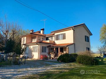 FOSSALON Villa Singola molto ampia