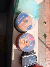 dvd  vergini,  custodie e lettore tessere con cip.