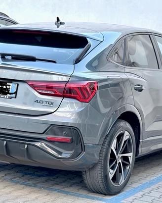 Audi q3 sport back