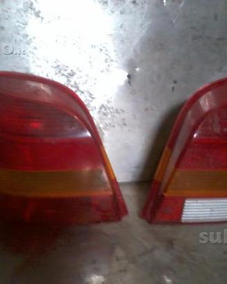 Fari posteriori ford fiesta anni 90