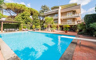 Mostacciano - Appartamento di pregio con piscina e