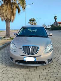 Lancia Y con soli 97000km