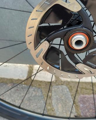 Wind 40 carbon tubeless