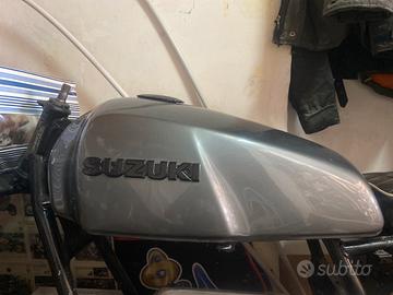 Serbatoio Suzuki gs750x