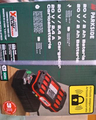 battaria e caricabatterie Parkside 20v 2Ah nuovo 