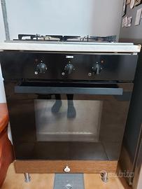piano cottura a metano,forno ,cappa e mobile