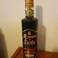 Bottiglia Vino presso ETNA e VESUVIO, Vulcani