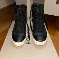 Scarpe Guess
