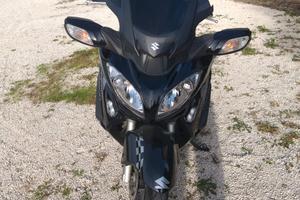 Suzuki Burgman 650 - 2015
