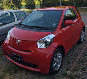 TOYOTA IQ 1.0 CVT Active