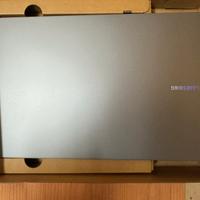 Galaxy Book 4 nuovo i3 8gb ram ddr4 256gb m2