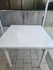 TAVOLO