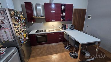 Cucina Moderna Bordeaux + 4 Sgabelli