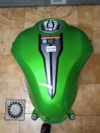 serbatoio Kawasaki Z 900