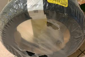 Pirelli Angel Scooter