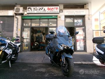 Yamaha T Max 560 TECH MAX GARANTITO - FINANZIABILE