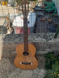 Chitarra in legno anni60