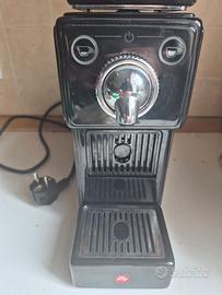 Illy X-3 X-Caps macchina caffè 