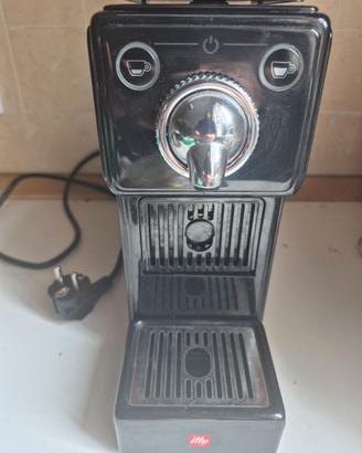 Illy X-3 X-Caps macchina caffè 