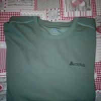 ABBIGLIAMENTO SPORTIVO