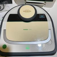 Robot Folletto VR200.