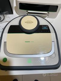 Robot Folletto VR200.