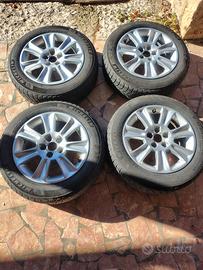  Cerchi e gomme per Audi A1