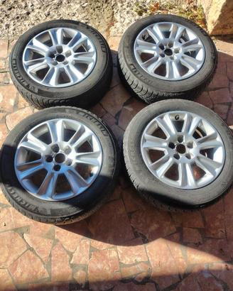  Cerchi e gomme per Audi A1