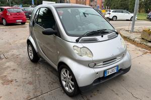 Smart ForTwo 700 coupé passion (45 kW)