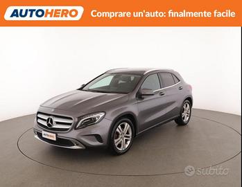 MERCEDES-BENZ GLA 200 MS61028