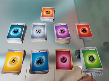 Energie Miste Pokémon Megapack