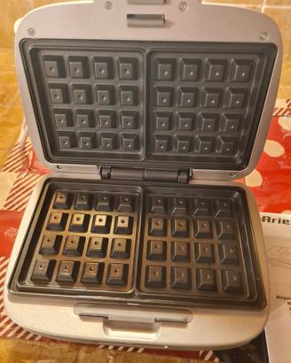 WAFFLE MAKER