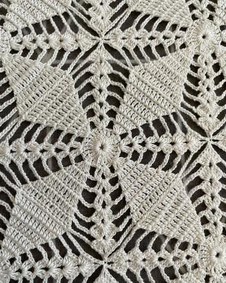 Coperta ricamata