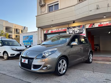 RENAULT Scénic X-Mod 1.5 dCi 110 CV Luxe