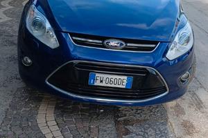 Ford grand cmax 7 posti