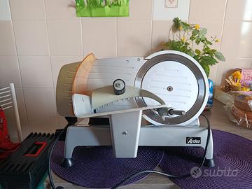 affettatrice Ardes mod 8100