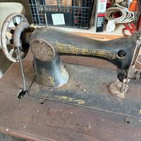 Macchina da cucire Singer