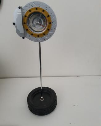 orologio a forma di disco freno 
