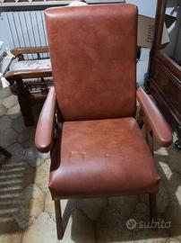 Poltrona in similpelle reclinabile anni 1960