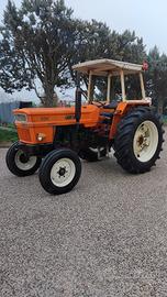 Trattore fiat 850 super