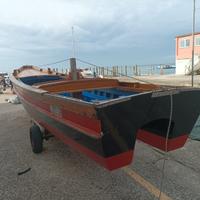 Barca in legno topo / topa a motore