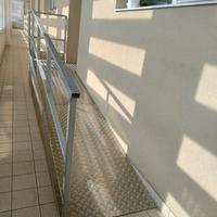 Rampa per disabili - pedana di accesso antiscivolo