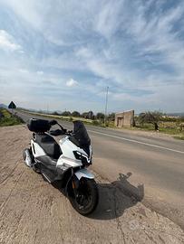 Sym Adx 300 Maggio 2025