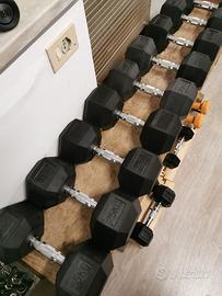 Set Manubri Esagonali Nuovi - da 2,5kg a 25kg