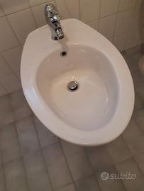 Bidet terza età completo di miscelatore