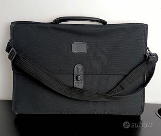 Borsa Porta PC 15.6" - Nera, Pratica e Resistente