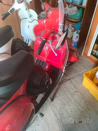 VESPA P200E 1981 CON MISCELATORE 