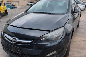 Opel Astra J 1.4 Benzina 2012 A14NEL PER RICMABI